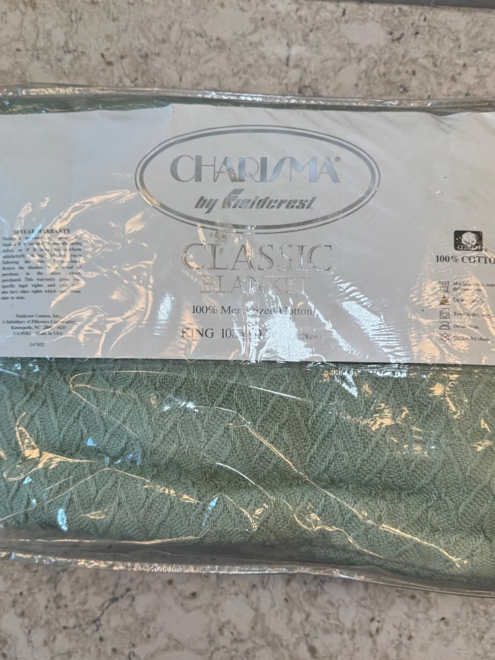 Vintage Charisma by Fieldcrest Classic Blanket size King‎ mint green 100% Cotton